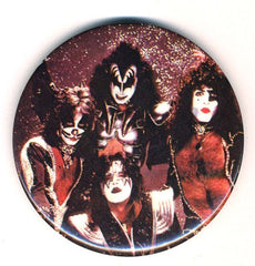 1977 HOTLINE, INC. AUCOIN MANAGEMENT, INC. "KISS GROUP SHOT" LARGE BUTTON! EX+++